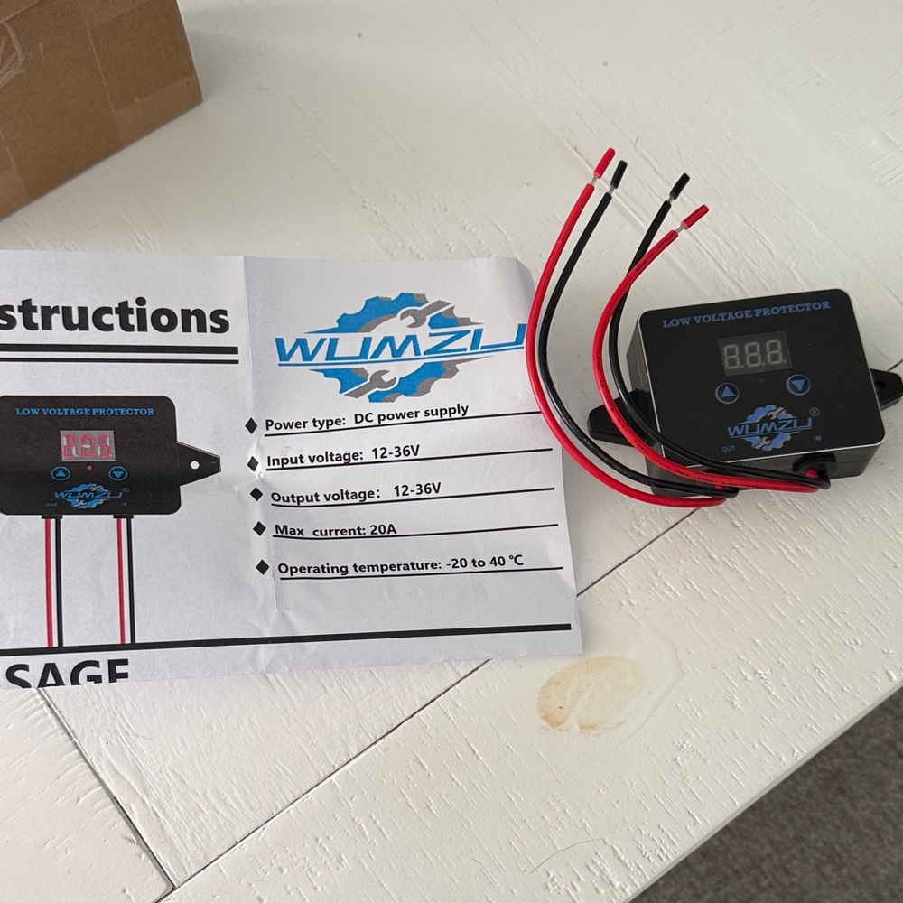 Wumzi Low Voltage Protector with Display